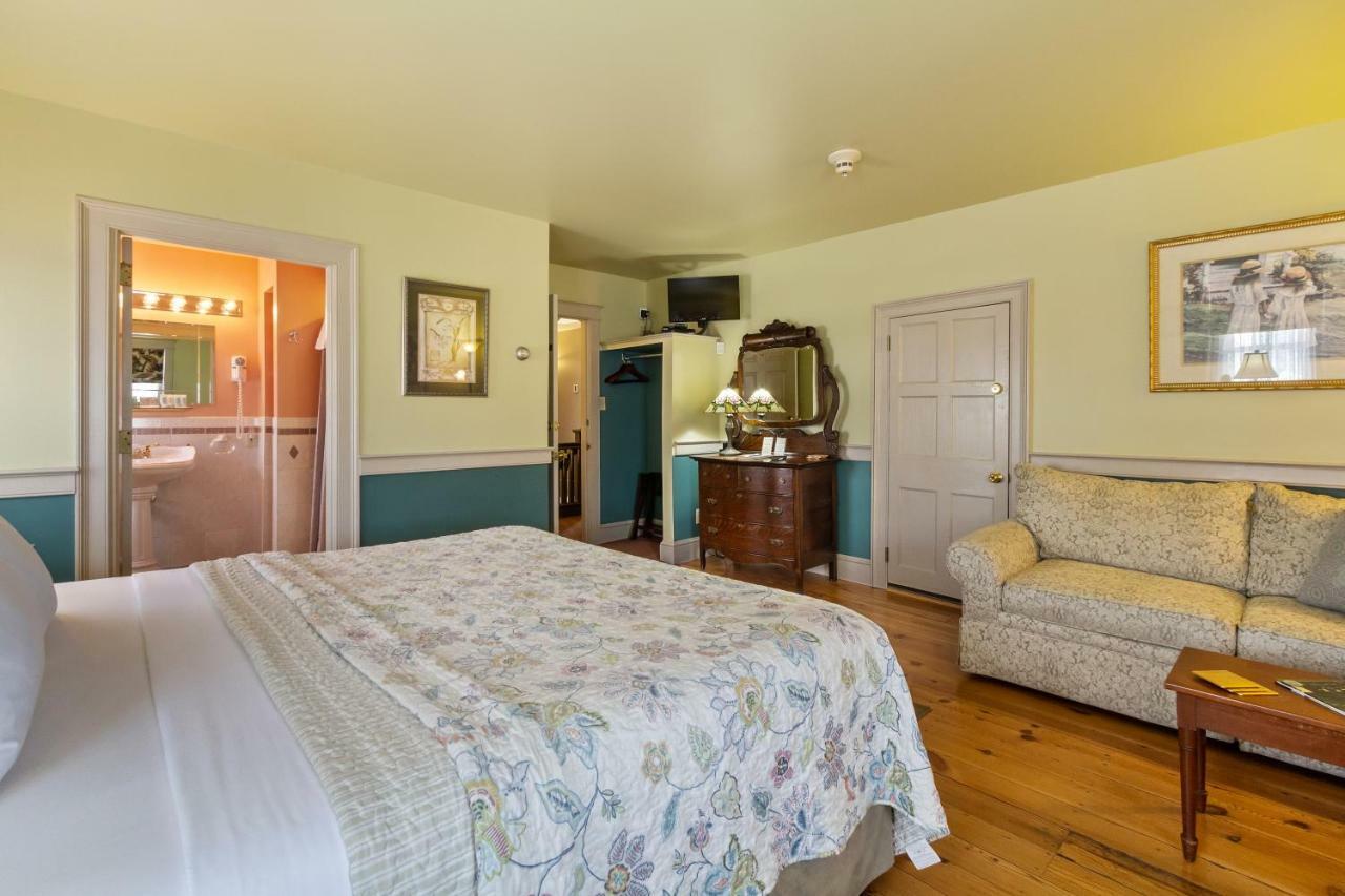 After Eight Bed And Breakfast Ronks Exterior photo